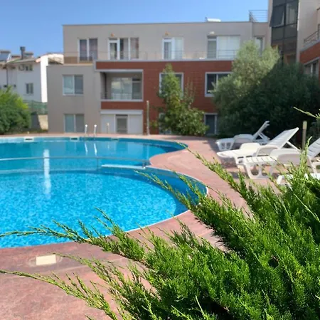 Apartment Rouge - Victoria
