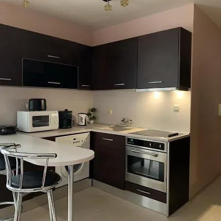 Rouge - Victoria Apartment Sozopol